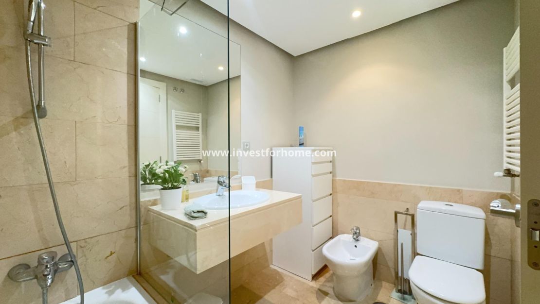 Verkoop - Villa - Orihuela Costa - Las Colinas Golf