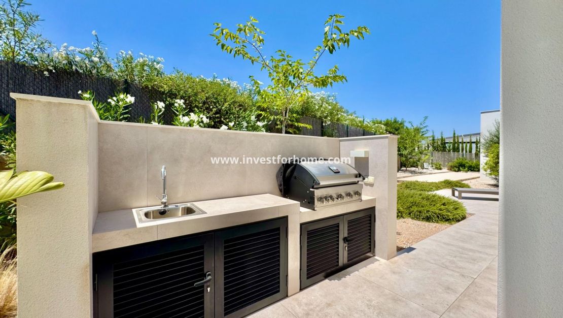 Verkoop - Villa - Orihuela Costa - Las Colinas Golf