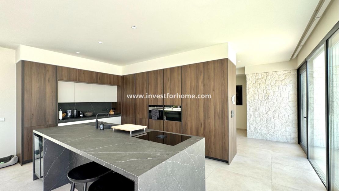 Verkoop - Villa - Orihuela Costa - Las Colinas Golf