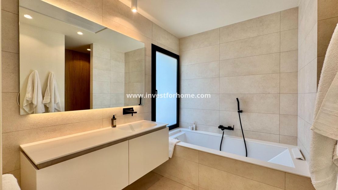 Verkoop - Villa - Orihuela Costa - Las Colinas Golf