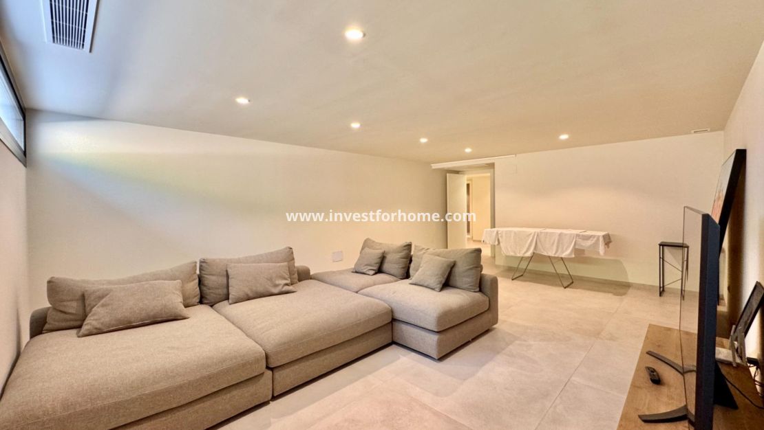 Verkoop - Villa - Orihuela Costa - Las Colinas Golf