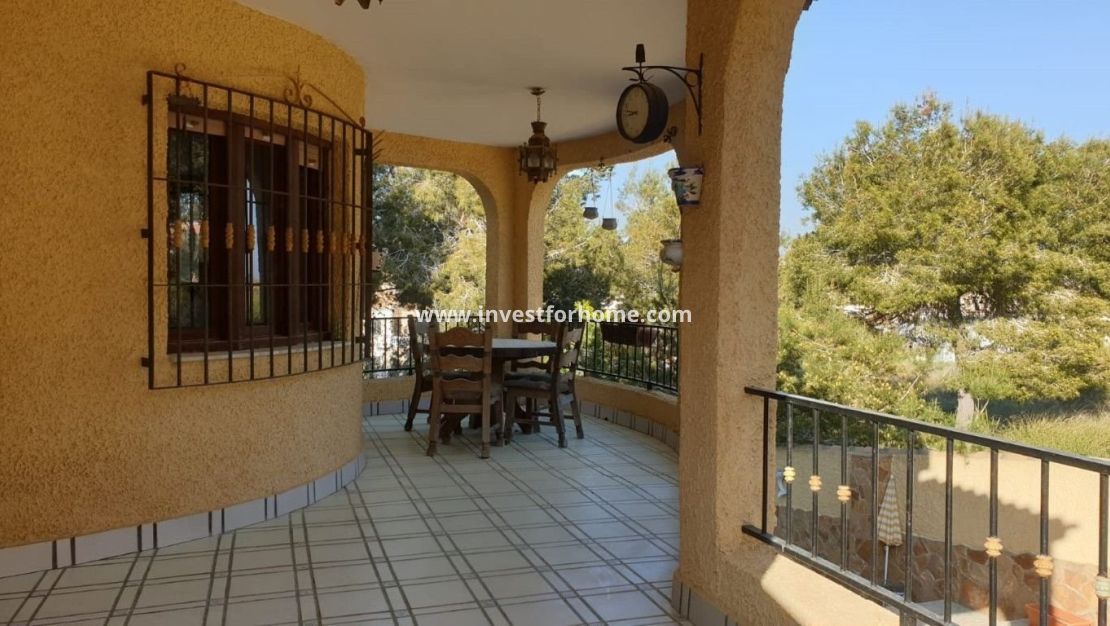 Verkoop - Villa - Orihuela Costa - Las Filipinas