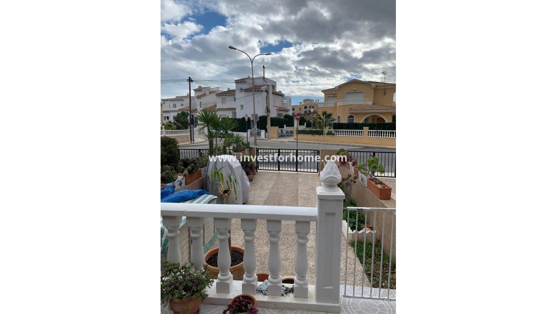Verkoop - Villa - Orihuela Costa - Las Filipinas