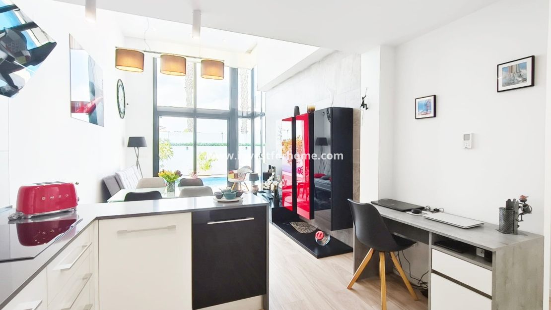 Verkoop - Villa - Orihuela Costa - Lomas De Cabo Roig