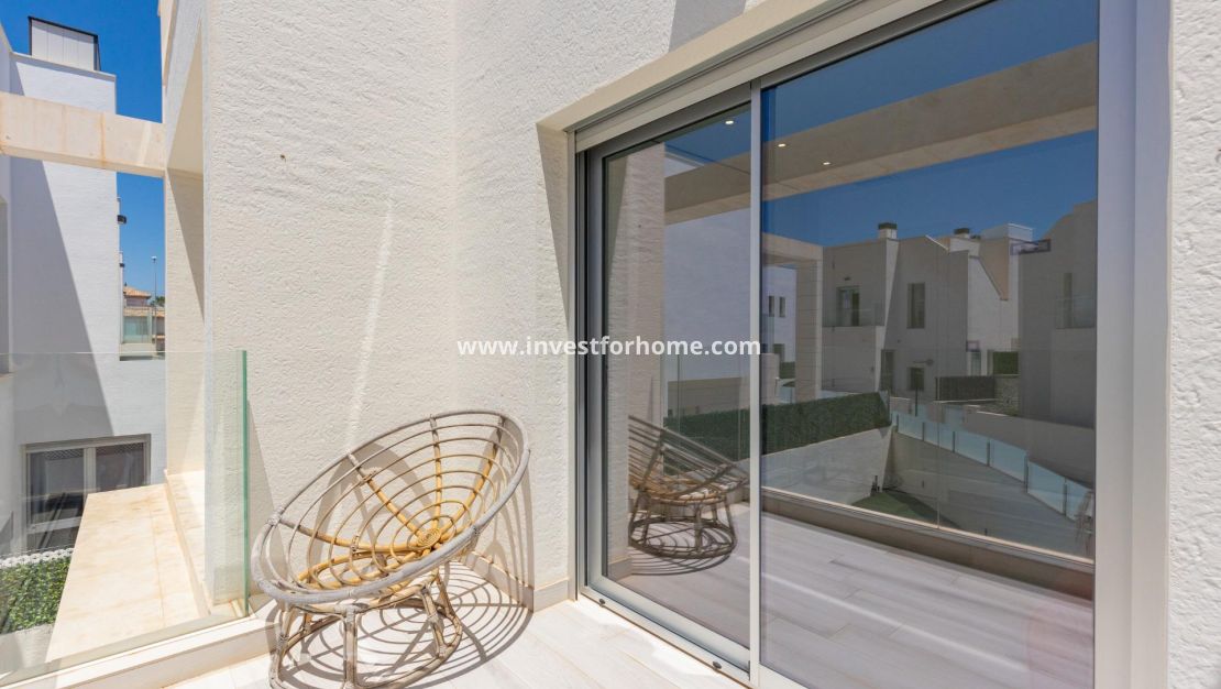 Verkoop - Villa - Orihuela Costa - Lomas De Cabo Roig