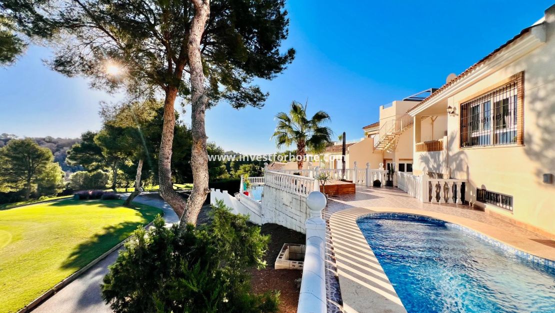 Verkoop - Villa - Orihuela Costa - Lomas De Campoamor Golf