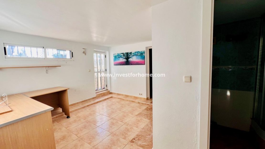 Verkoop - Villa - Orihuela Costa - Lomas De Campoamor Golf