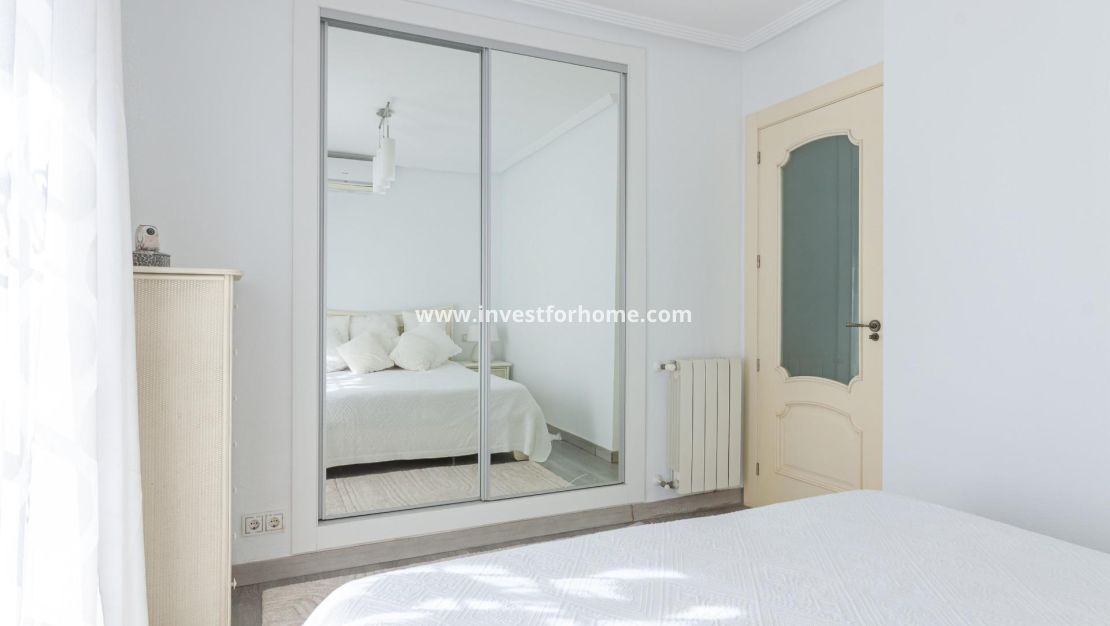 Verkoop - Villa - Orihuela Costa - Los Almendros-la Florida