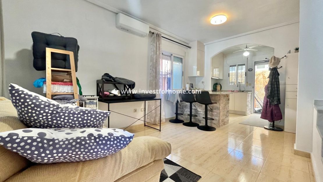 Verkoop - Villa - Orihuela Costa - Los Almendros-la Florida