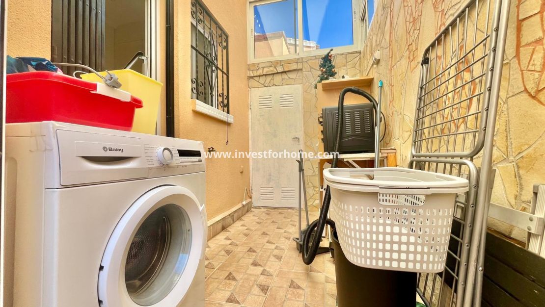 Verkoop - Villa - Orihuela Costa - Los Almendros-la Florida