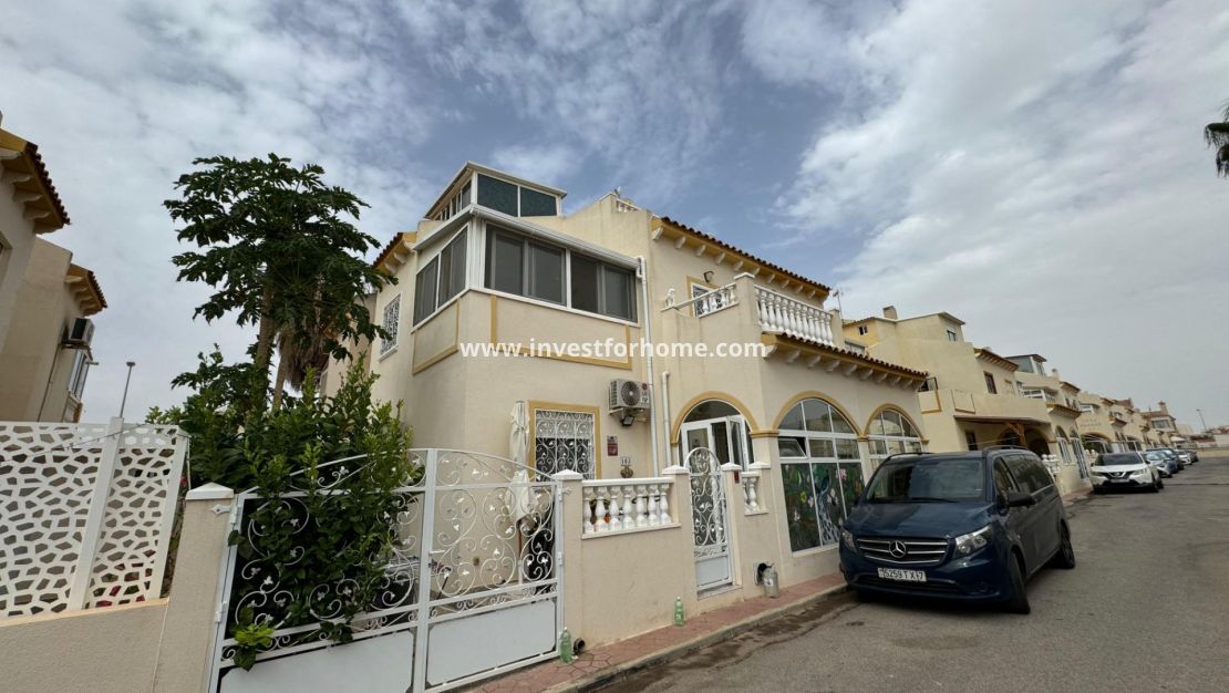 Verkoop - Villa - Orihuela Costa - Los Dolses