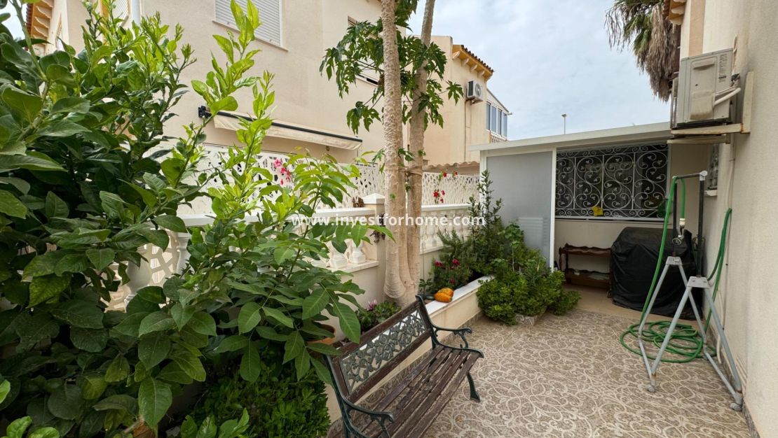 Verkoop - Villa - Orihuela Costa - Los Dolses