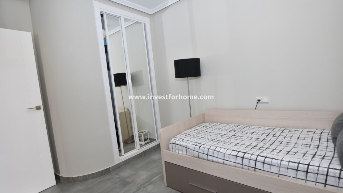 Verkoop - Villa - Orihuela Costa - Los Dolses