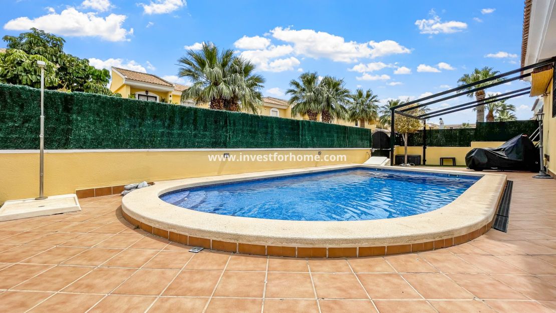 Verkoop - Villa - Orihuela Costa - Los Dolses