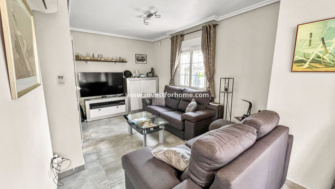 Verkoop - Villa - Orihuela Costa - Los Dolses