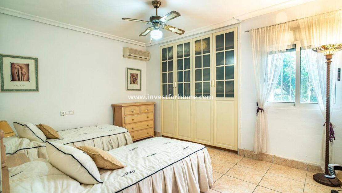 Verkoop - Villa - Orihuela Costa - Orihuela