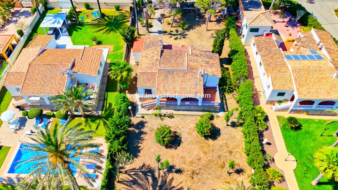 Verkoop - Villa - Orihuela Costa - Playa Flamenca