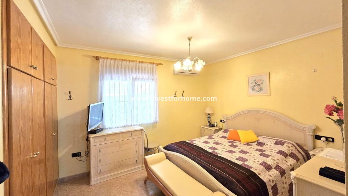 Verkoop - Villa - Orihuela Costa - Playa Flamenca