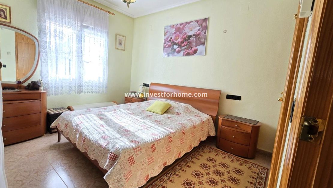 Verkoop - Villa - Orihuela Costa - Playa Flamenca