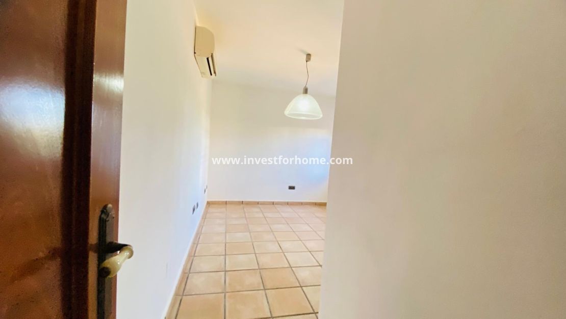 Verkoop - Villa - Orihuela Costa - Playa Flamenca