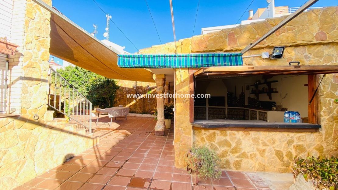 Verkoop - Villa - Orihuela Costa - Playa Flamenca