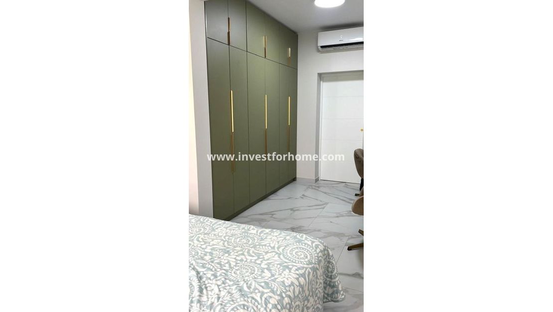 Verkoop - Villa - Orihuela Costa - Playa Flamenca