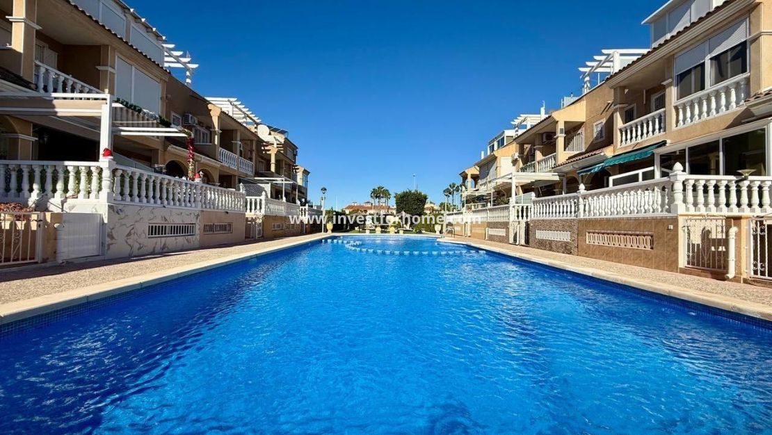 Verkoop - Villa - Orihuela Costa - Playa Flamenca