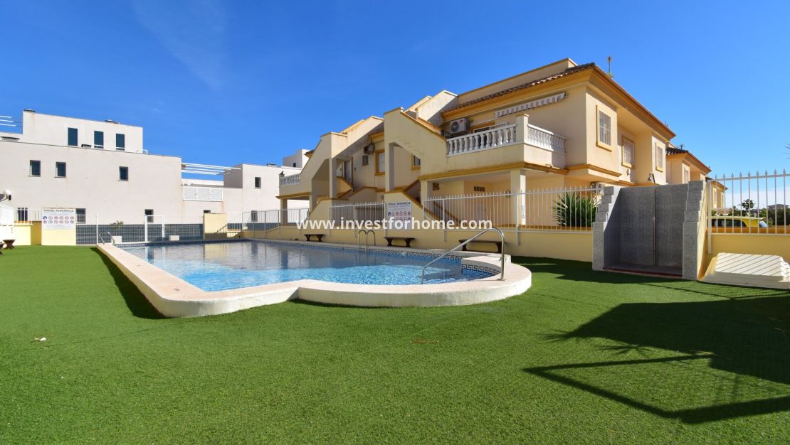 Verkoop - Villa - Orihuela Costa - Playa Flamenca