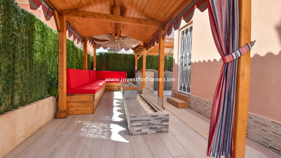 Verkoop - Villa - Orihuela Costa - Playa Flamenca