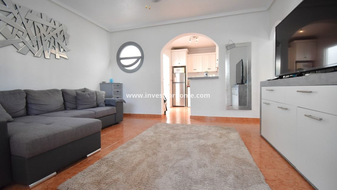 Verkoop - Villa - Orihuela Costa - Playa Flamenca