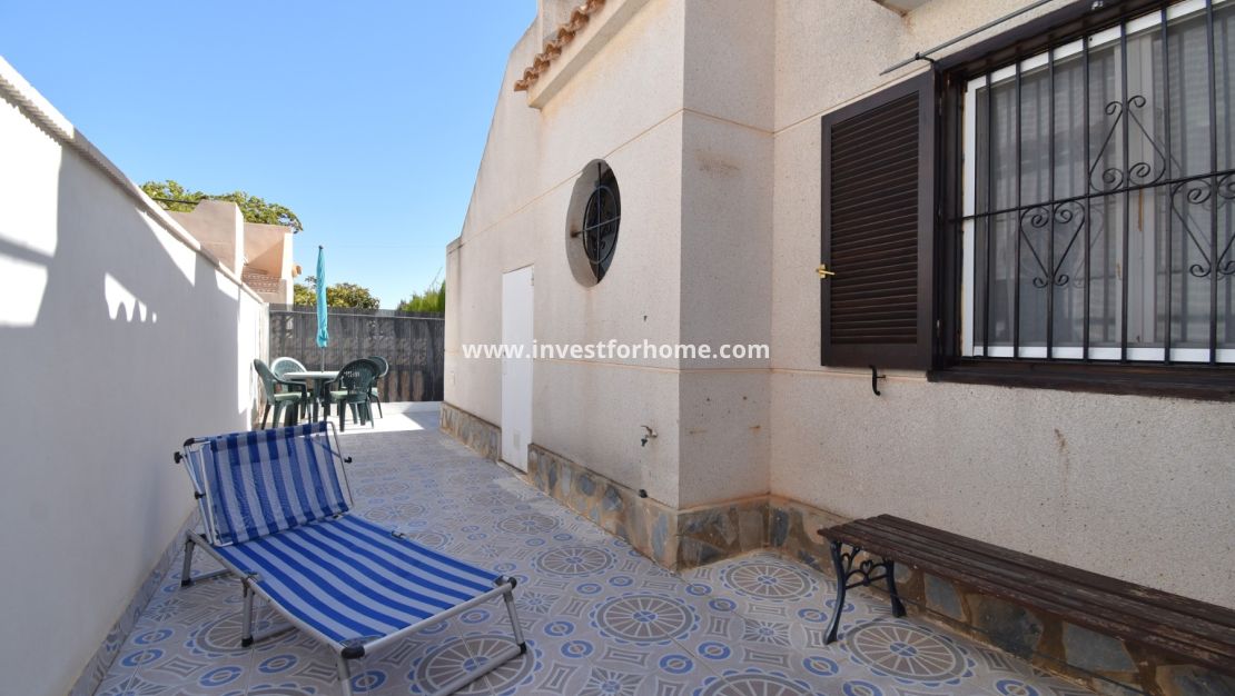Verkoop - Villa - Orihuela Costa - Playa Flamenca