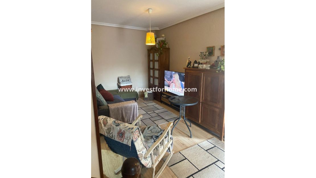 Verkoop - Villa - Orihuela Costa - Punta Prima