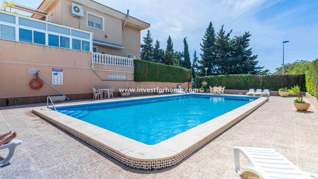 Verkoop - Villa - Orihuela Costa - Punta Prima