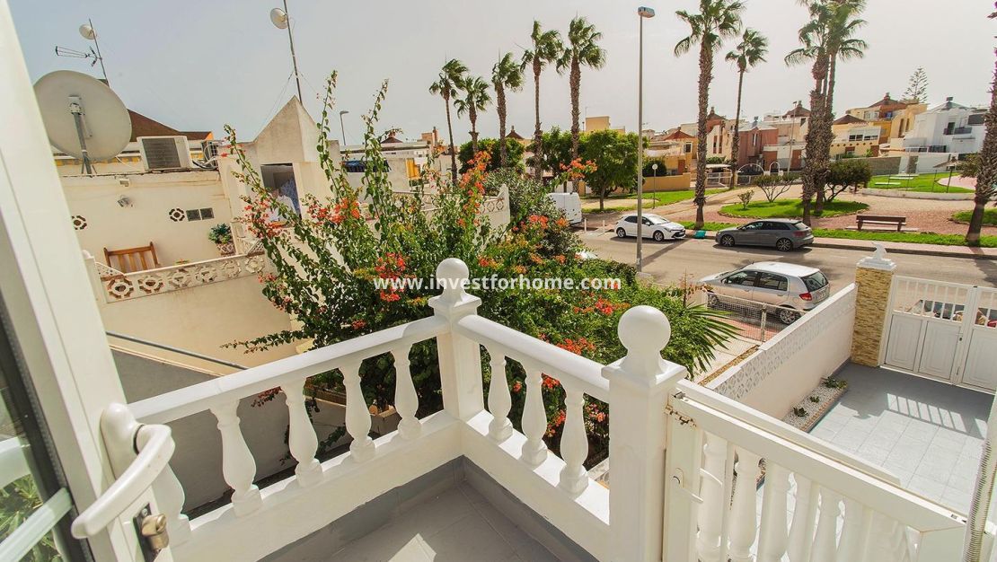 Verkoop - Villa - Orihuela Costa - Urbanización Perla Del Mar