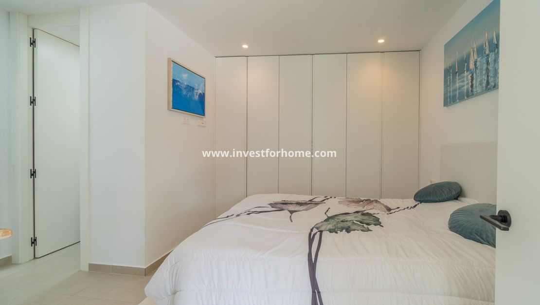 Verkoop - Villa - Orihuela Costa - Villamartin Golf