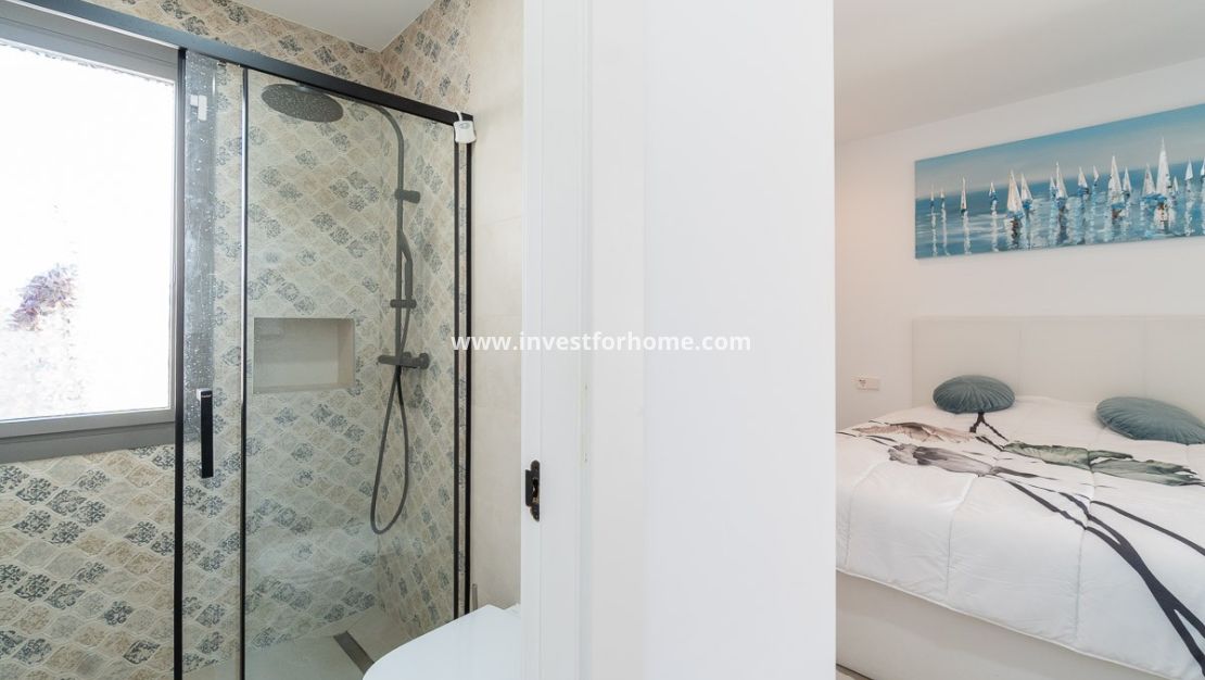 Verkoop - Villa - Orihuela Costa - Villamartin Golf