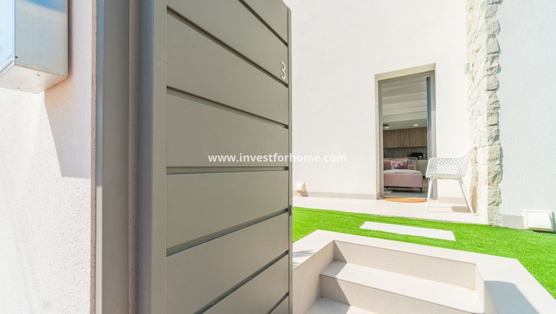 Verkoop - Villa - Orihuela Costa - Villamartin Golf