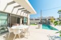 Verkoop - Villa - Orihuela Costa - Villamartin Golf