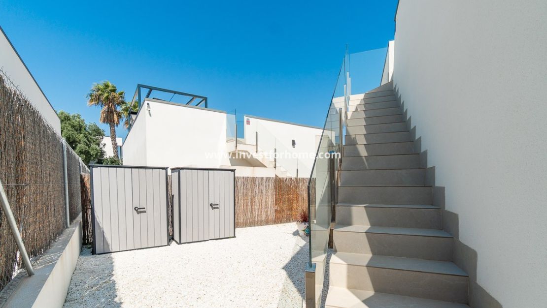 Verkoop - Villa - Orihuela Costa - Villamartin Golf