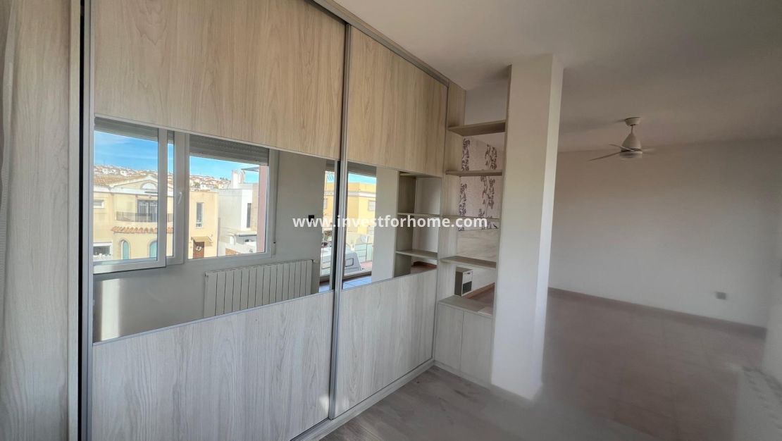 Verkoop - Villa - Orihuela Costa - Villamartín-las Filipinas