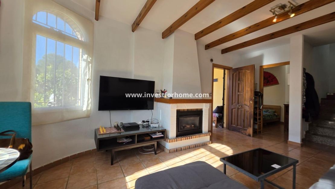 Verkoop - Villa - Orihuela Costa - Villamartín-las Filipinas