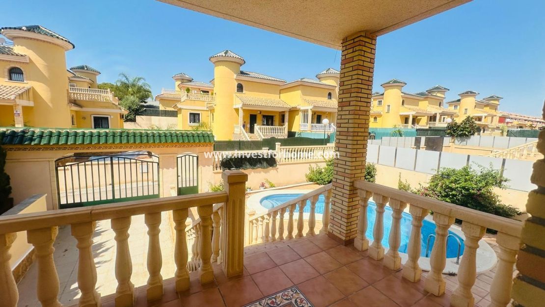 Verkoop - Villa - Orihuela Costa - Villamartin Pau 8