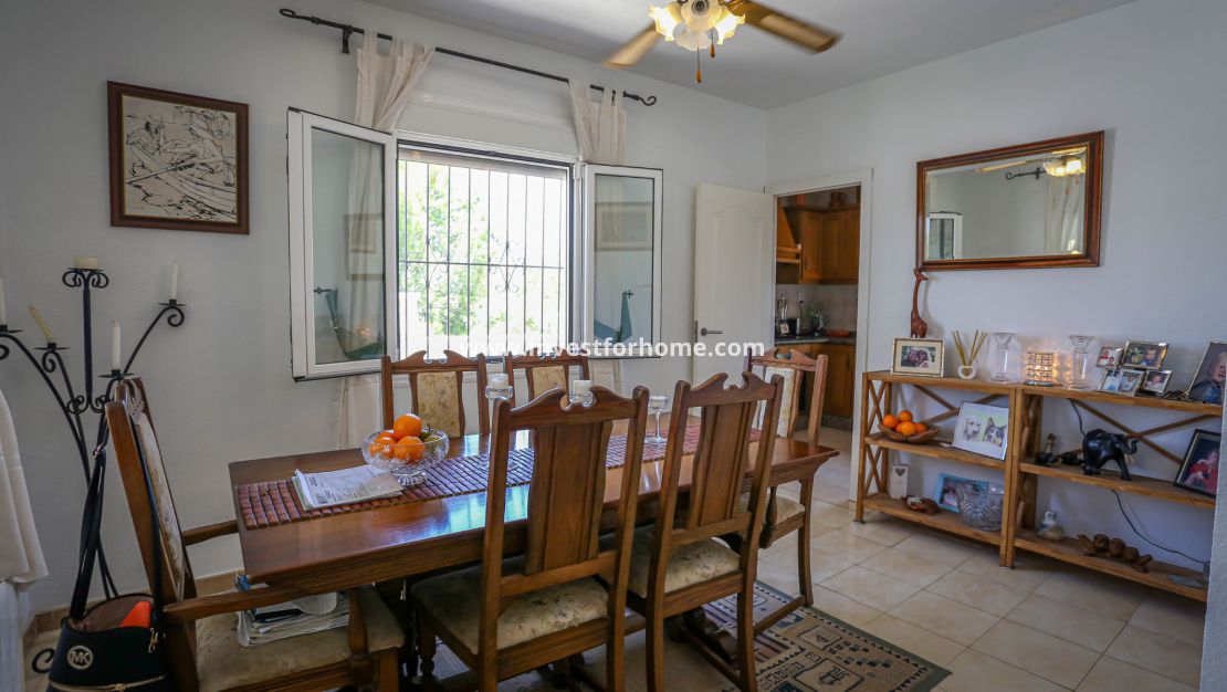 Verkoop - Villa - Orihuela Costa - Villamartín