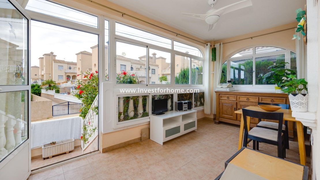 Verkoop - Villa - Orihuela Costa - Villamartín