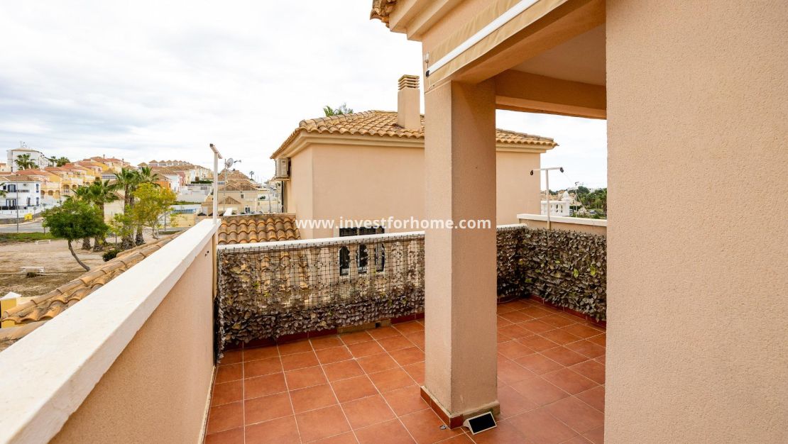 Verkoop - Villa - Orihuela Costa - Villamartín
