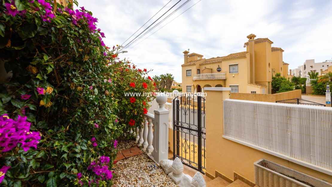 Verkoop - Villa - Orihuela Costa - Villamartín