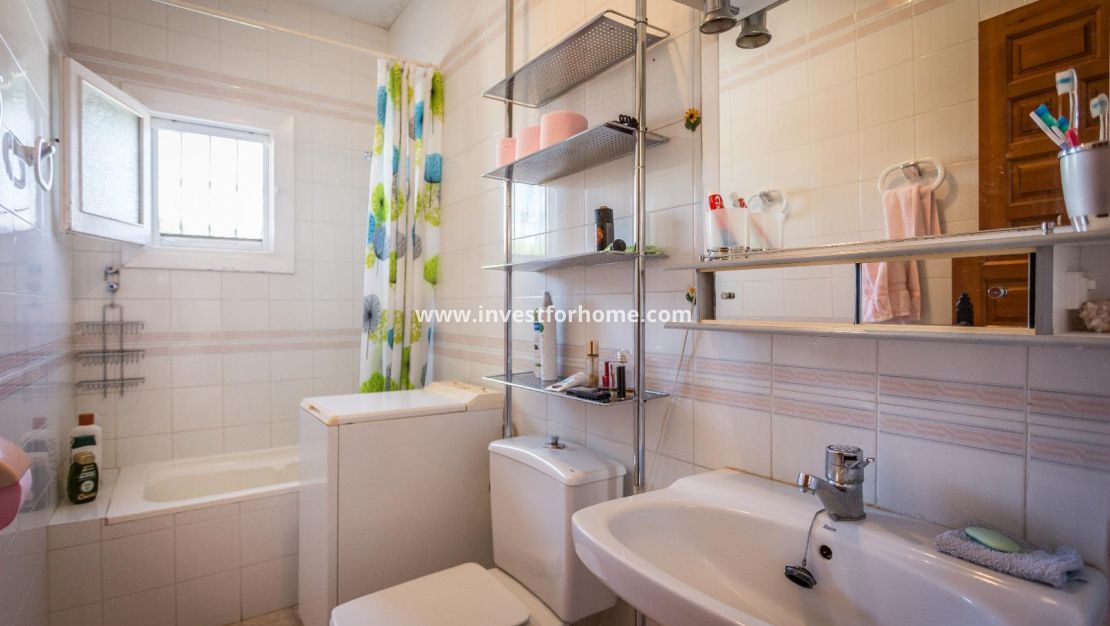 Verkoop - Villa - Orihuela Costa - Villamartín