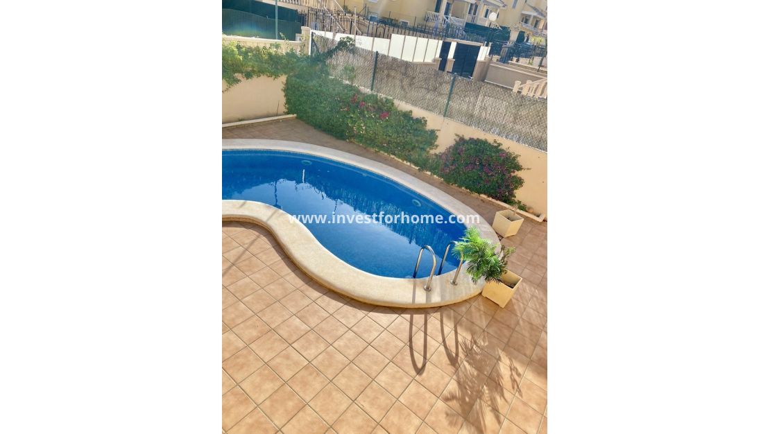 Verkoop - Villa - Orihuela Costa - Villamartin