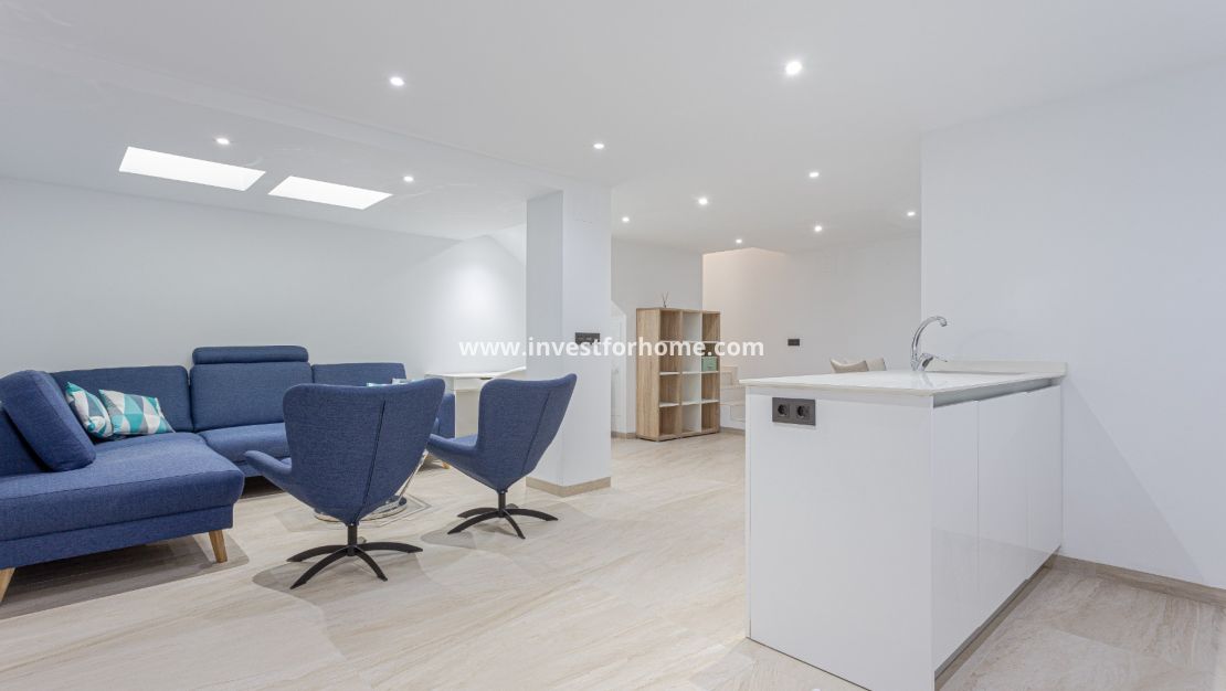 Verkoop - Villa - Orihuela Costa - Villamartín