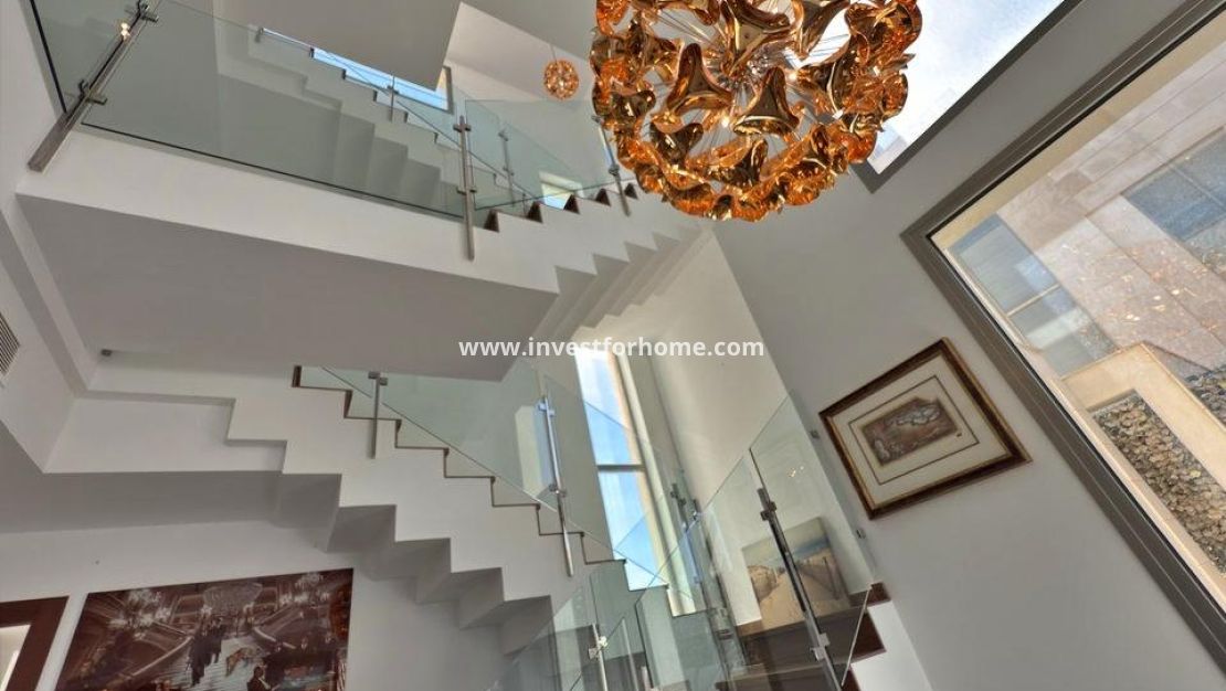 Verkoop - Villa - Orihuela Costa - Villamartín